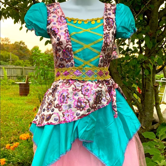 Fortune Teller Girls Costume Size M - Picture 2 of 5